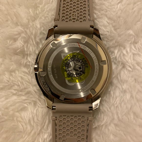 Movado watch - Picture 2 of 8